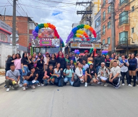 chiva rumbera familiar en bogota